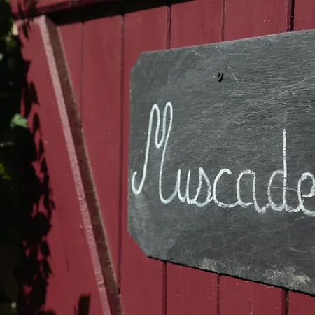 La Chouanniere Bed & Breakfast Les Bois-d'Anjou