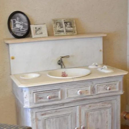 La Chouanniere Bed & Breakfast 3*