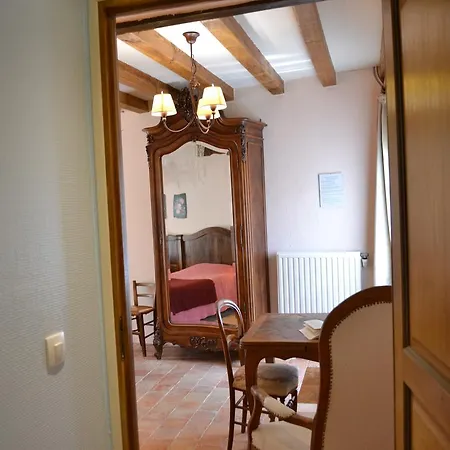 לינה וארוחת בוקר La Chouanniere