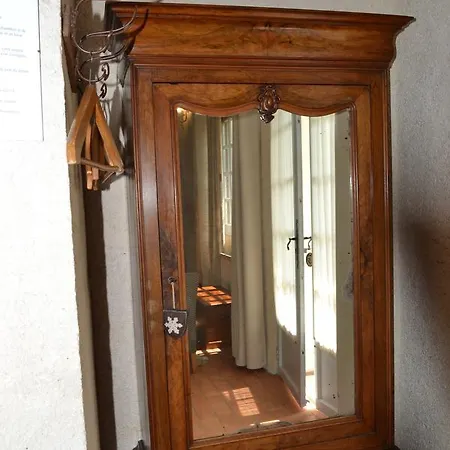 La Chouanniere לינה וארוחת בוקר 3*