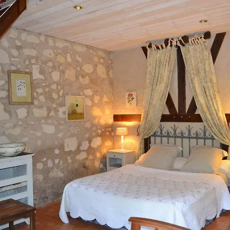 לינה וארוחת בוקר La Chouanniere Les Bois-d'Anjou