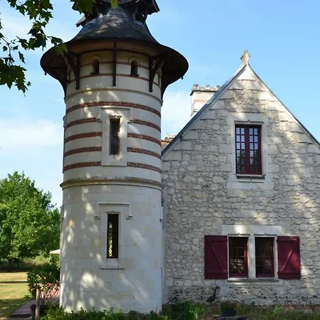 La Chouanniere לינה וארוחת בוקר