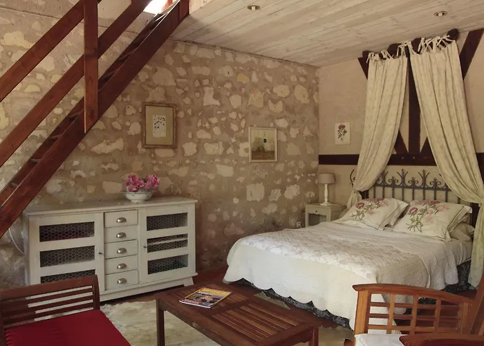 La Chouanniere Bed & Breakfast Les Bois-d'Anjou